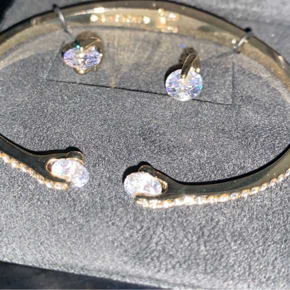 ✨Givenchy - 2-Pc. Set Crystal Cuff Bangle Bracelet & Matching Stud Earrings✨NWT✨ - Picture 12 of 16
